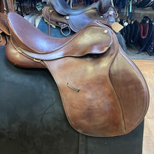 Load image into Gallery viewer, Used 17” Bates All Purpose Saddle #17401
