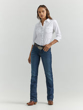 Load image into Gallery viewer, Women&#39;s Wrangler ULTIMATE RIDING JEAN WILLOW IN LOVETTE
