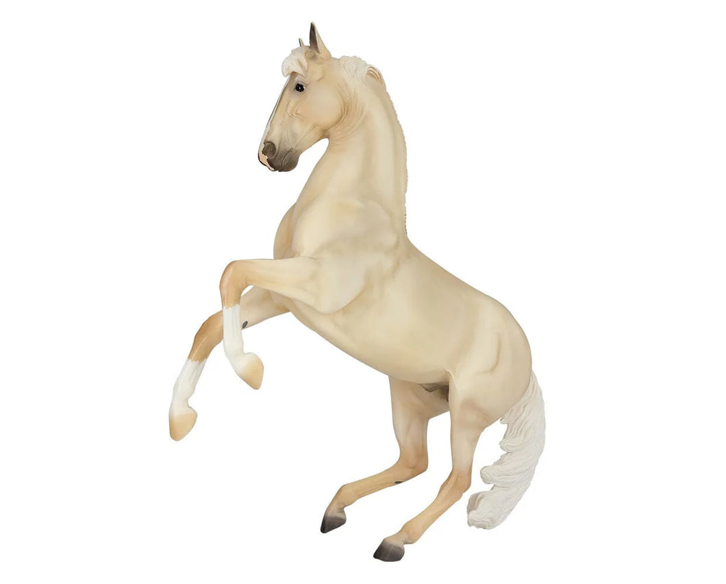 Breyer Cloud | 30th Anniversary Edition - Damaged Box