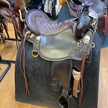 Load image into Gallery viewer, T-60 Tucker High Plains Round Skirt Western Saddle

