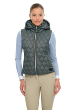 Load image into Gallery viewer, RJ Classic Rhiley Vest - Urban Chic
