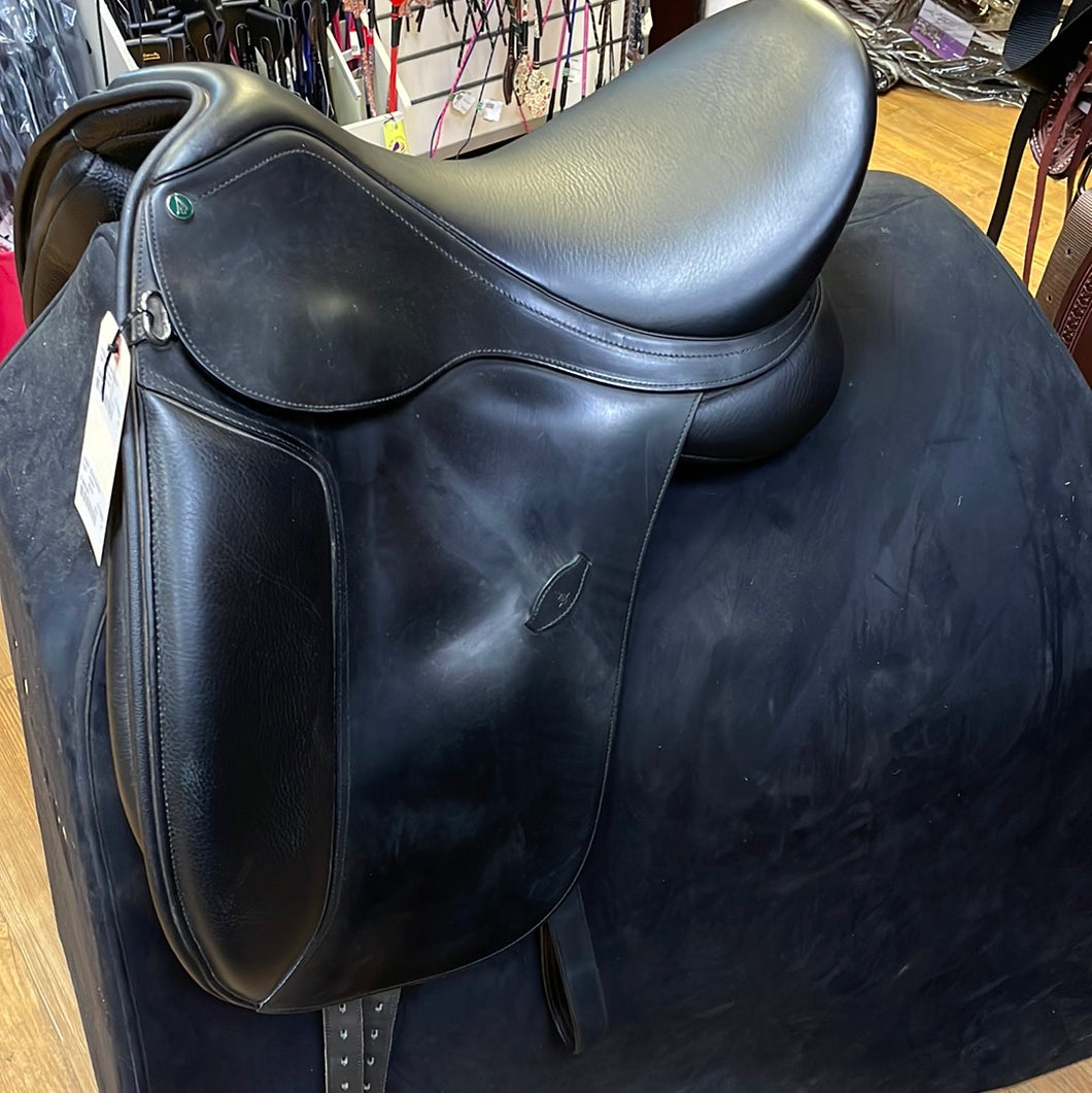 Used 16.5” Arena Dressage Saddle #11284