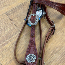 Load image into Gallery viewer, Weaver Rose Headstall
