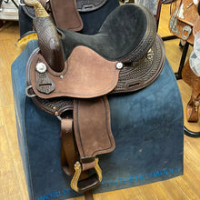 Load image into Gallery viewer, Nash Barrel Saddle Model #30601 Old West Barrel
