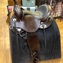 Load image into Gallery viewer, Custom 16” Circle Y Everglade Trail Saddle
